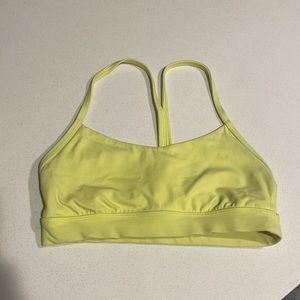 Lululemon Flowy Y Strap Nulu in Neon Yellow